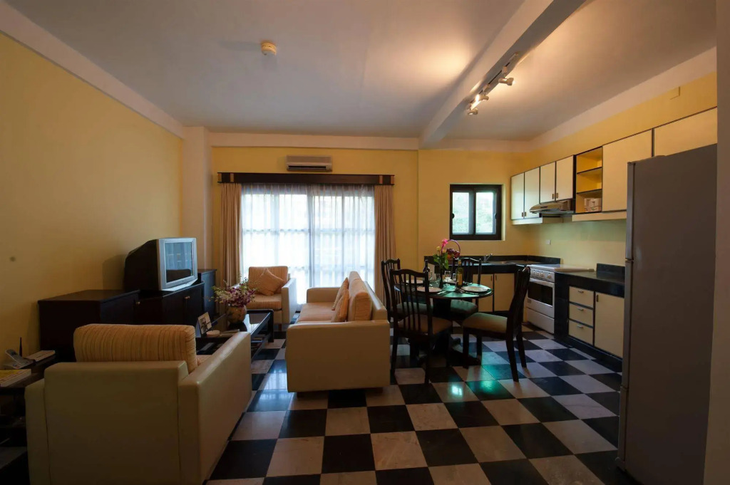 Embassy Place Apartments