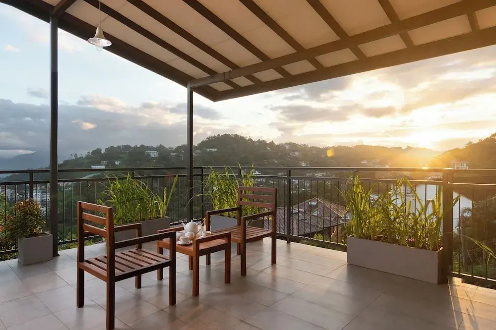 Oak Ray Sky Terrace