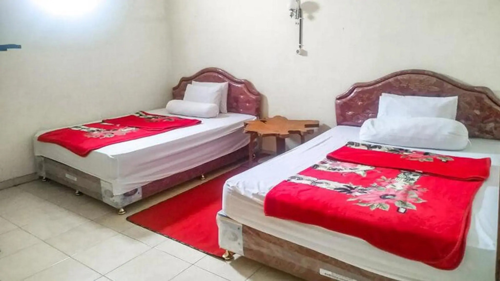 Villa Al Barokah Syariah Family Mitra RedDoorz near Sarangan Lake