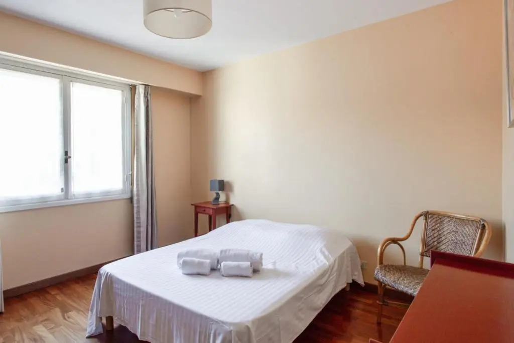 Nice flat w balcony and garage in Nice 5 min to the station - Welkeys