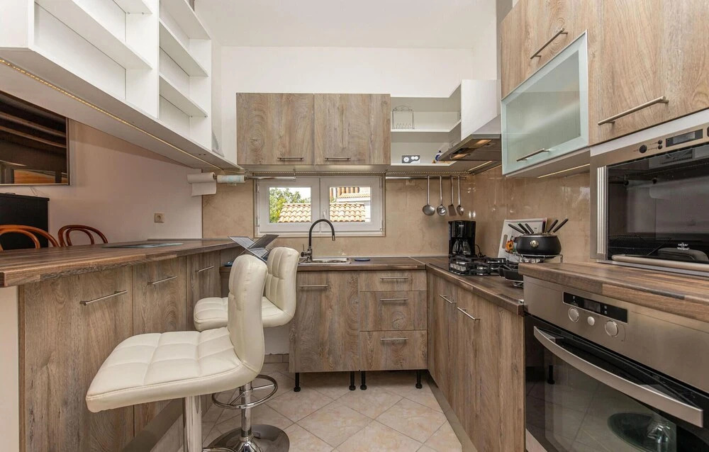 Pet Friendly Home In Smrika