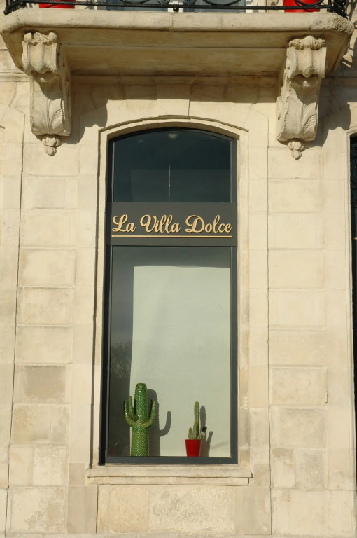 LA VILLa