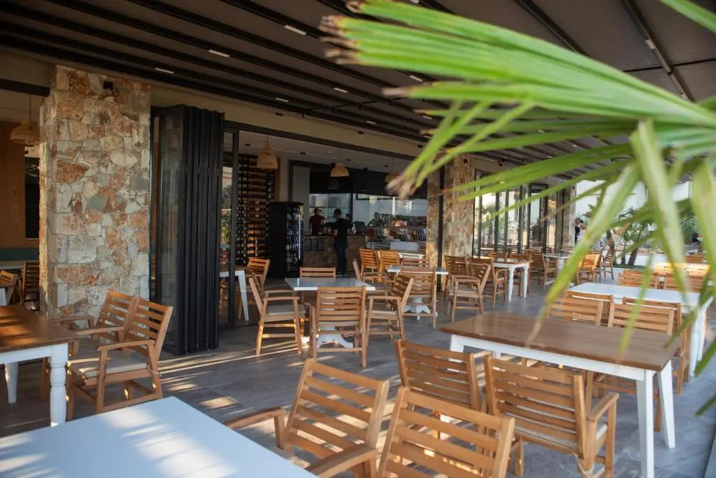 Hotel Qeparo