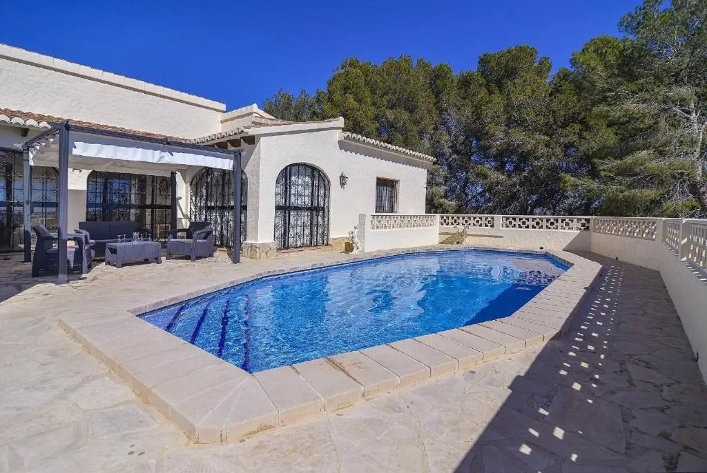 Villa Moskoa - PlusHolidays
