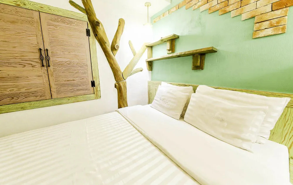 Nabi Hotel