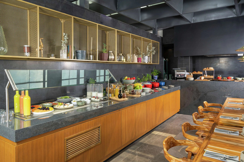 Umbral, Curio Collection By Hilton