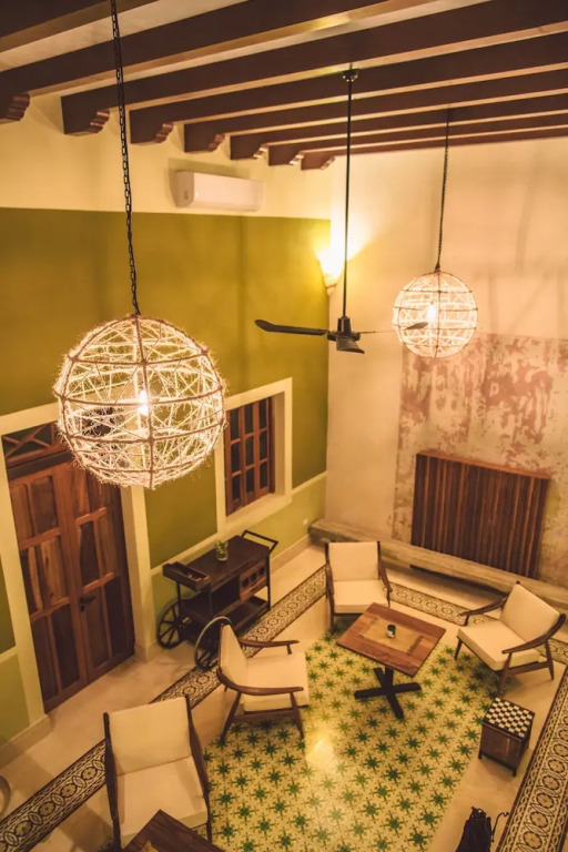 TreeHouse Boutique Hotel - Adults Only