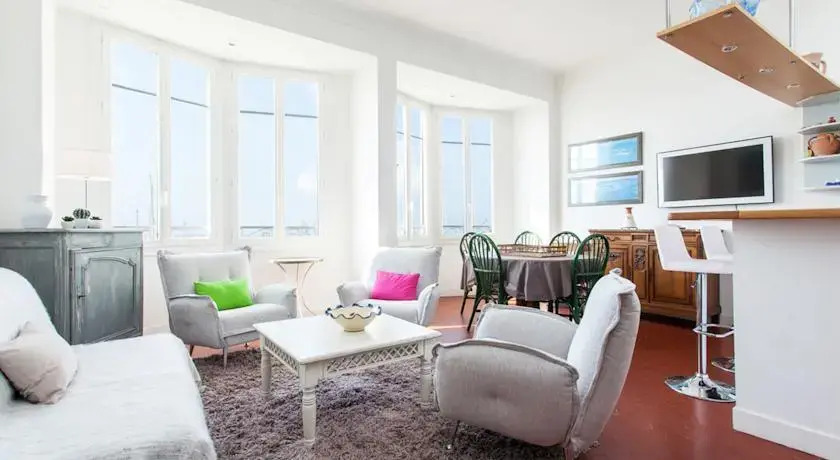 Squarebreak - Duplex avec vue sur port