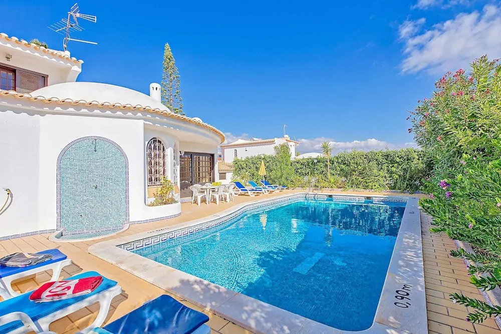 Villa Castelo by Algarve Holidays
