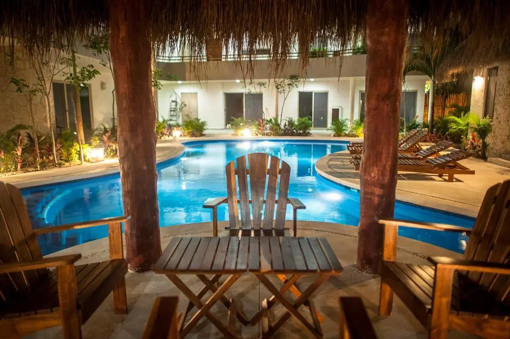 Serene modern condo, 2 BD & snorkel & 200 MB WIFI