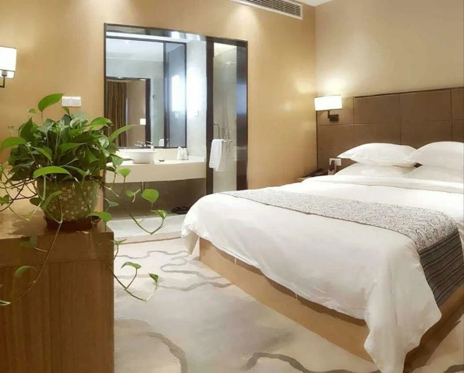 Fourseas Holiday Hotel