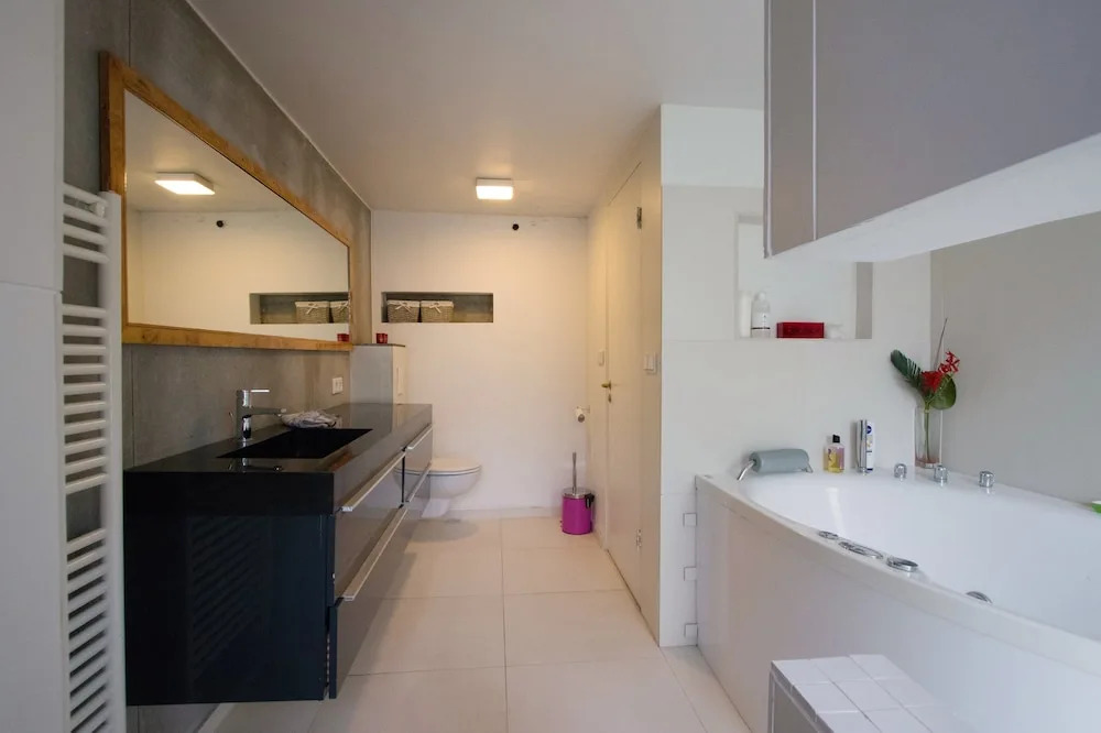 Apartment L17