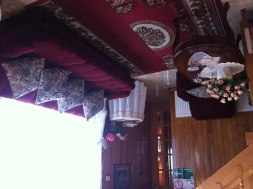 Hostal Ely