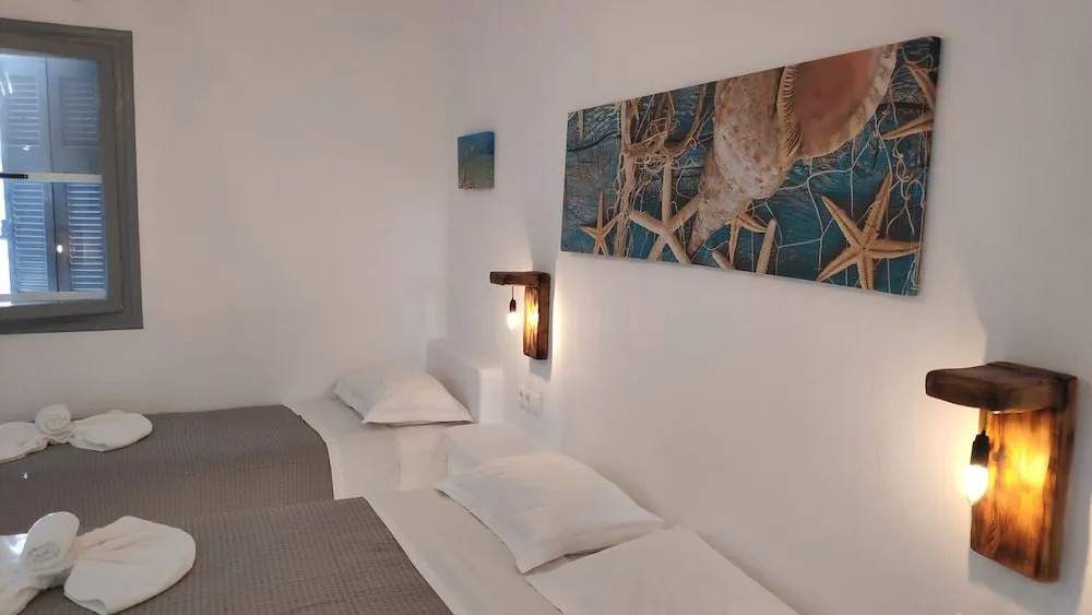 Grey Rooms Naxos