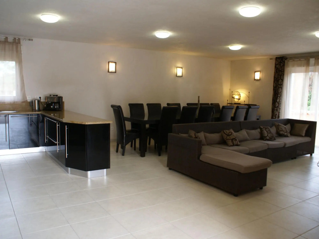 Delightful Villa at Moriani-Plage with Garden