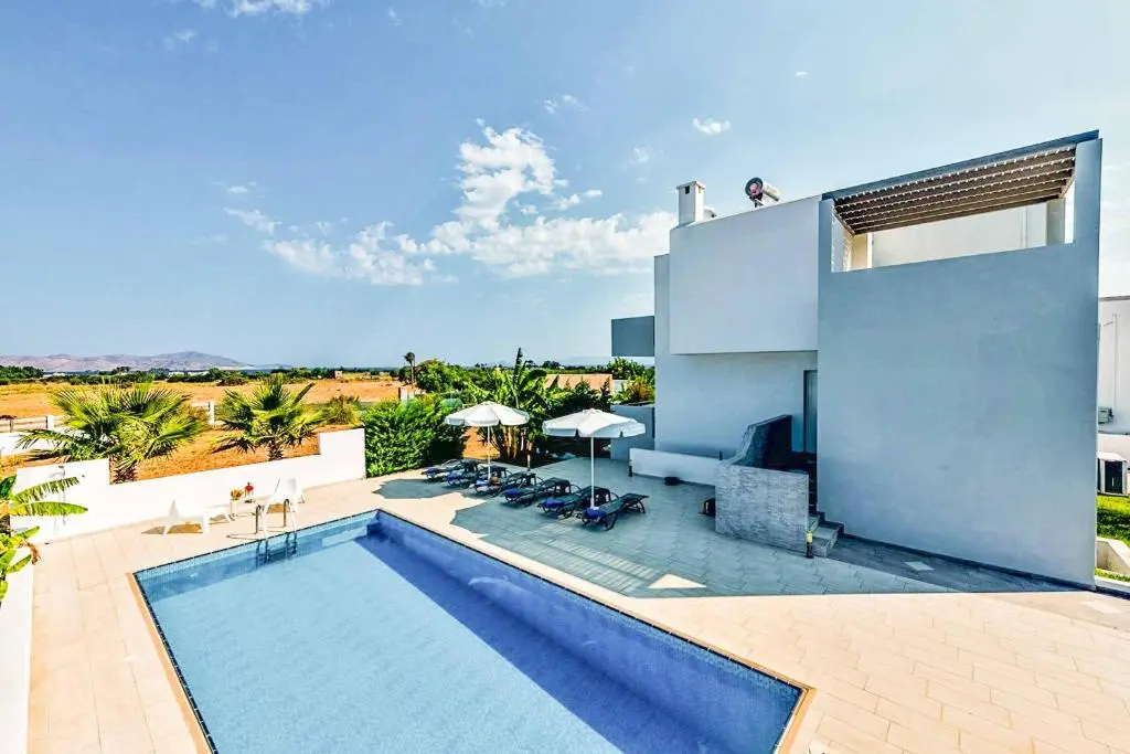 Villa Xenos Tria