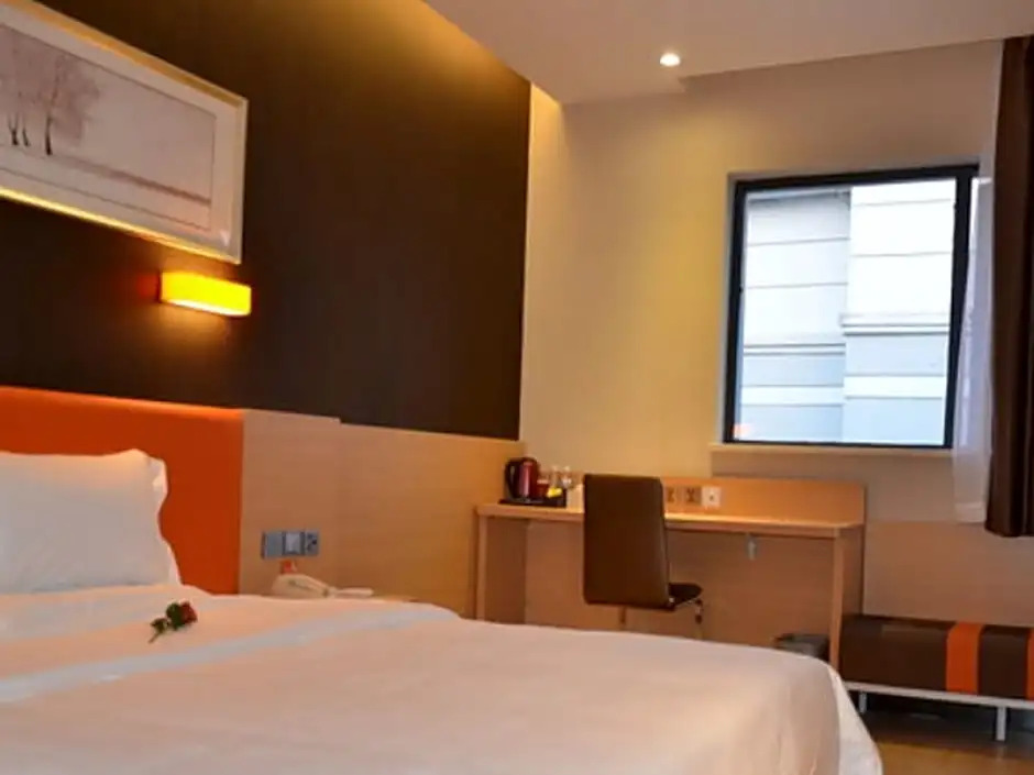 7 Days Premium Yangzhou Shou XI Lake Branch