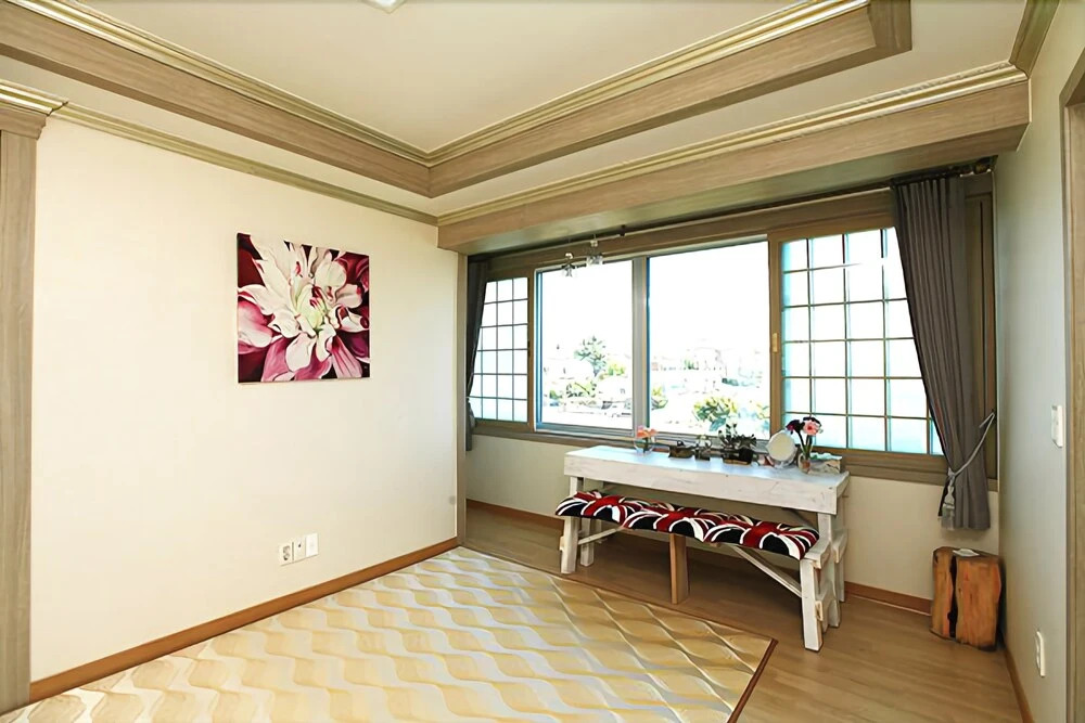 Seogwipo Arahyanfamily House Pension
