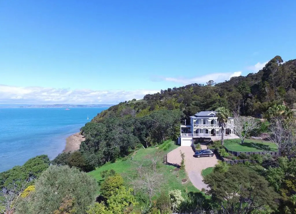 The Sanctuary- Stay Waiheke