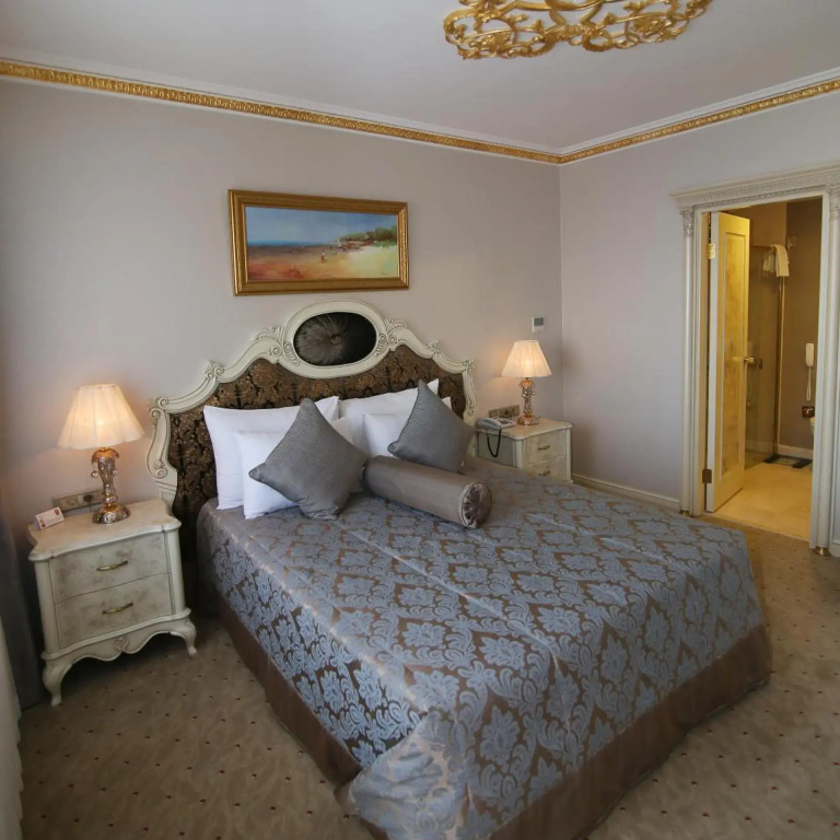 Demir Hotel