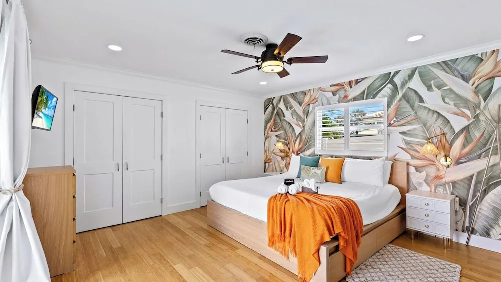 Hummingbird Harbor by Avantstay Pool + Game Room + Dock + Fire Pit + Outdoor Lounge Near Beach + Las Olas