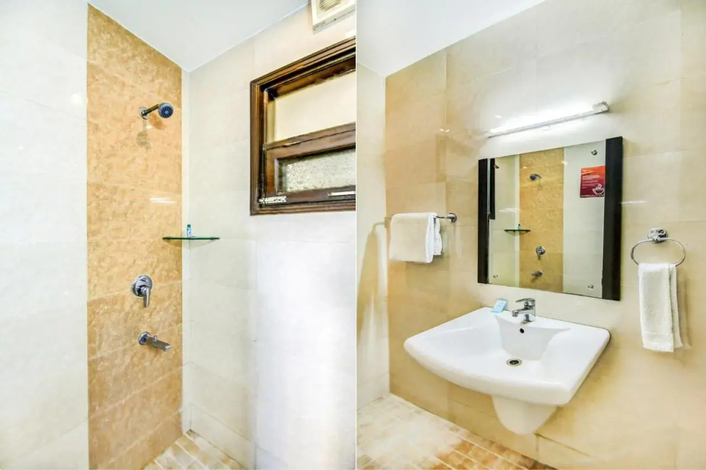 Via Hemkunt Residency - Nr Yatharth Super Speciality Hospital - Noida 110