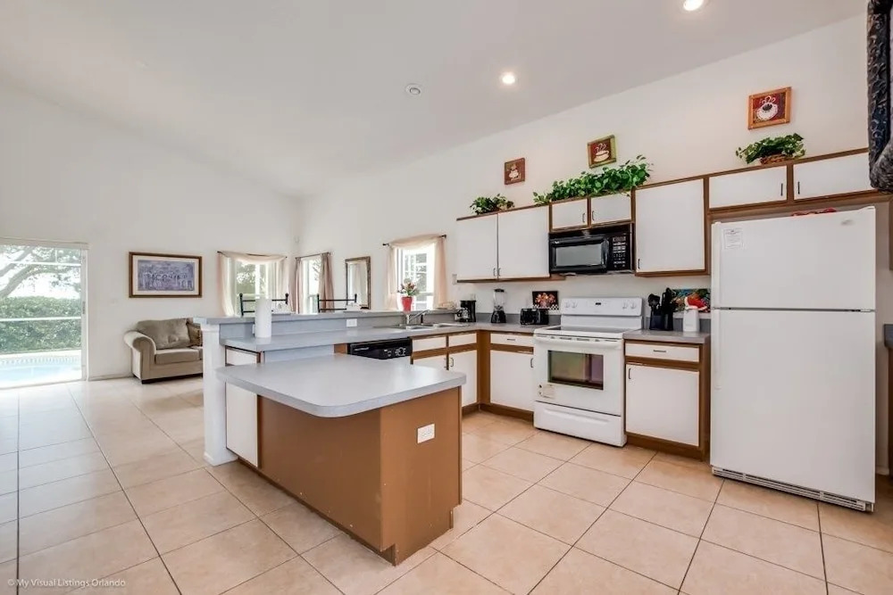 Very Spacious 15 Min To Disney! 5 Bedroom Villa