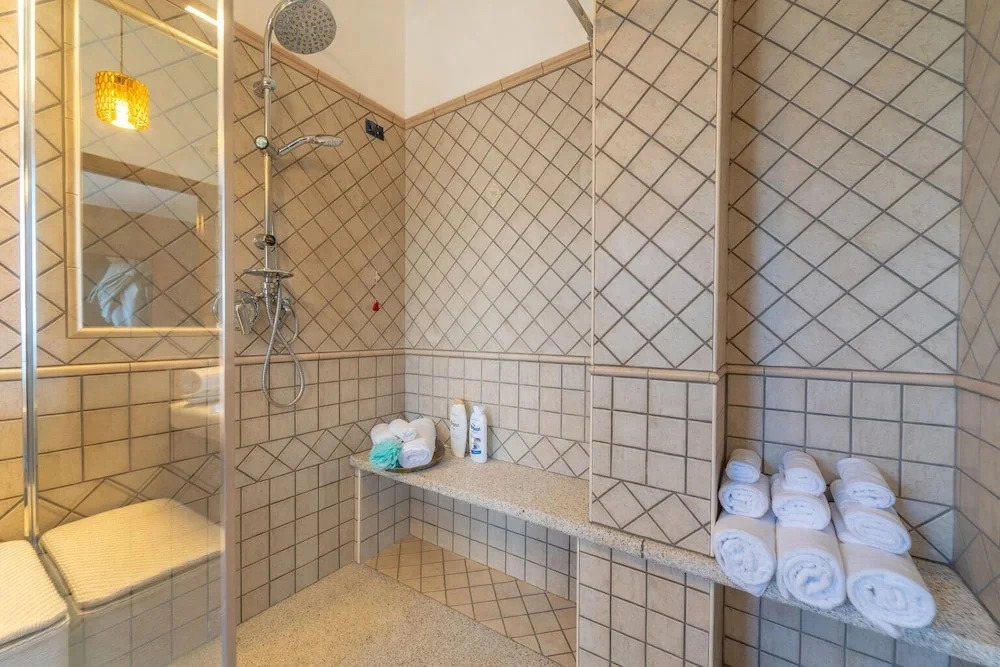 Hotiday Elite Suites Porto Rotondo
