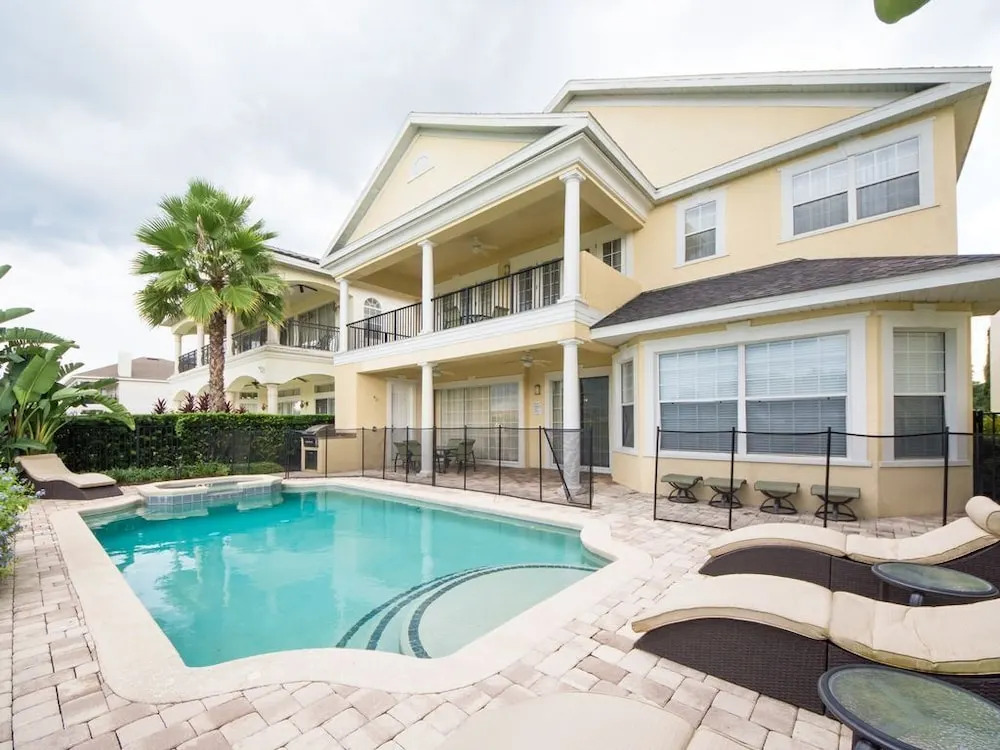 5BR Reunion Pool Home 7388 by OVRH