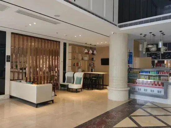 City Comfort Inn Hotel (Gong'an City Square)