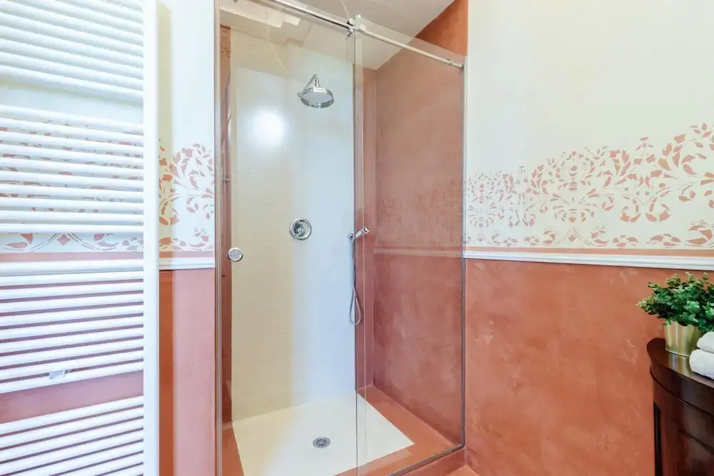 Villa Hugo in Lucca With 5 Bedrooms and 6 Bathrooms
