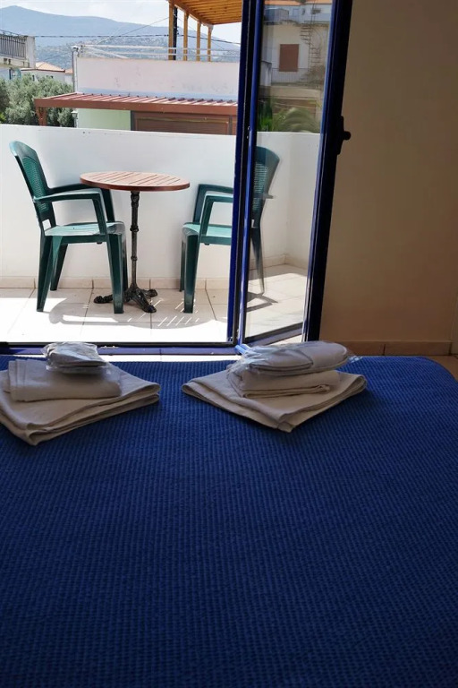 Omega Rooms Anaxos
