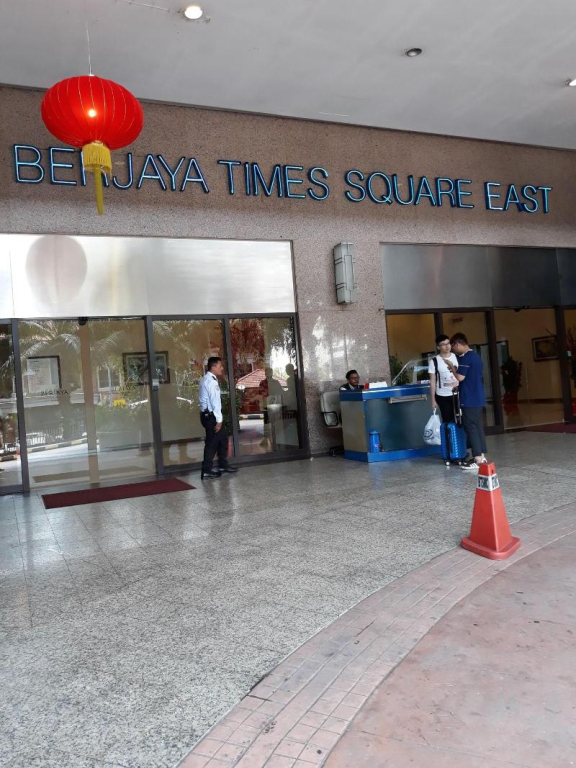 Accurate Service suites times Square kl