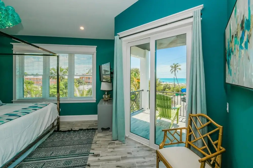 Gulf Horizons