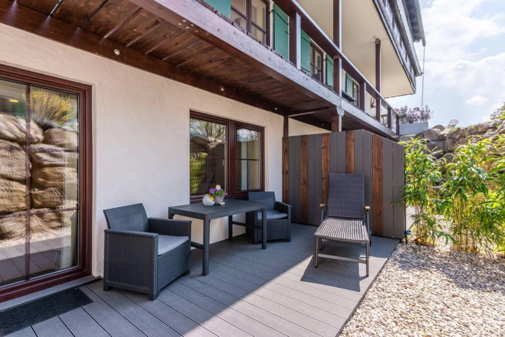 Ferienwohnung "Hirschbergsuite" am Schliersee mit Frühstück - 2min zum See mit Sauna & Frühstück