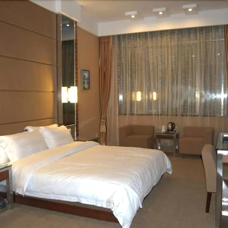Jiazhou Holiday Hotel