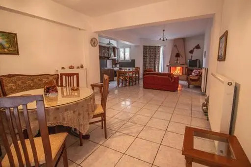 Traditional Family Guest House Idi