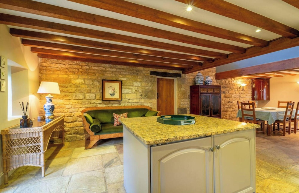 The Millstream 3 Bedroom in the Cotswolds