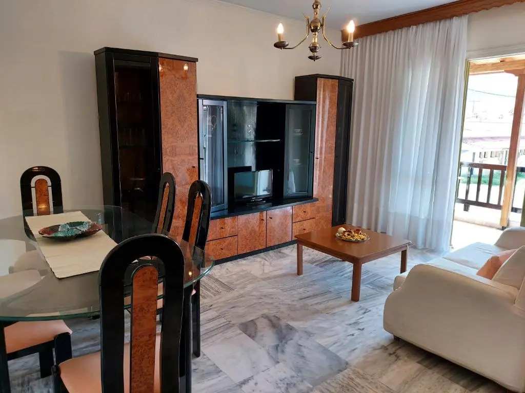 Fedra House