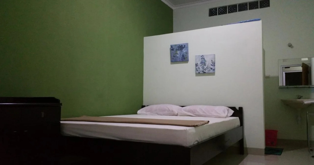 PoLaz (Bed 'n Brew)