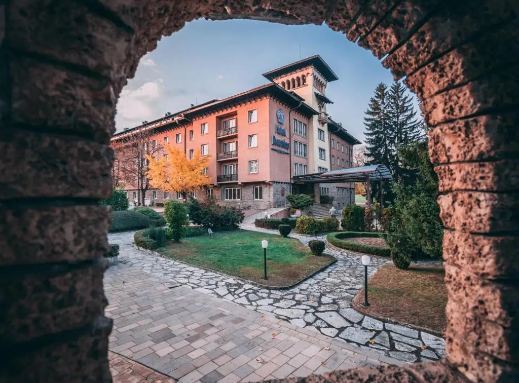 Spa Hotel Dvoretsa