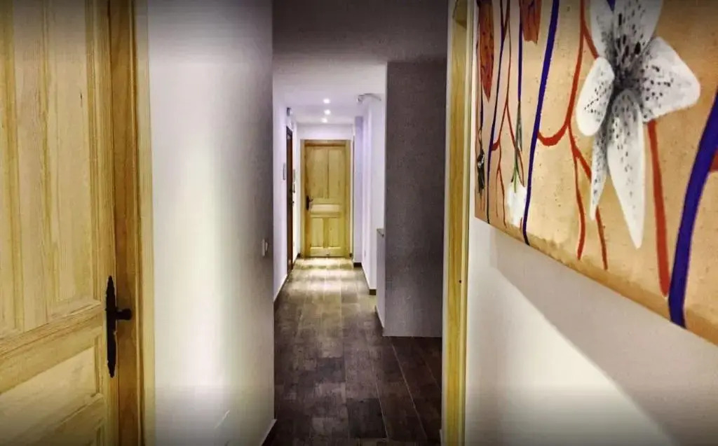 Hostal Ciempozuelos, Parque Warner y Madrid