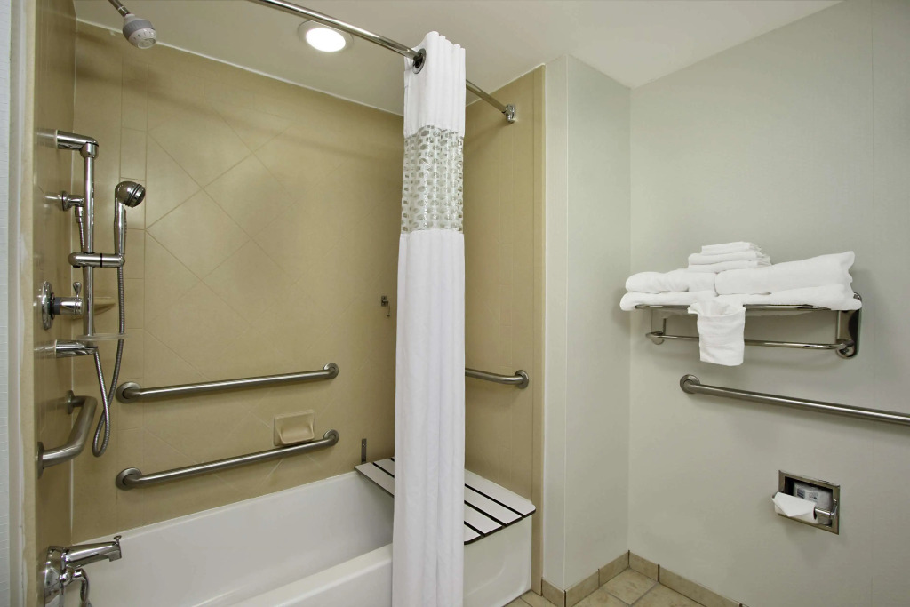 Hampton Inn & Suites-Florence Downtown