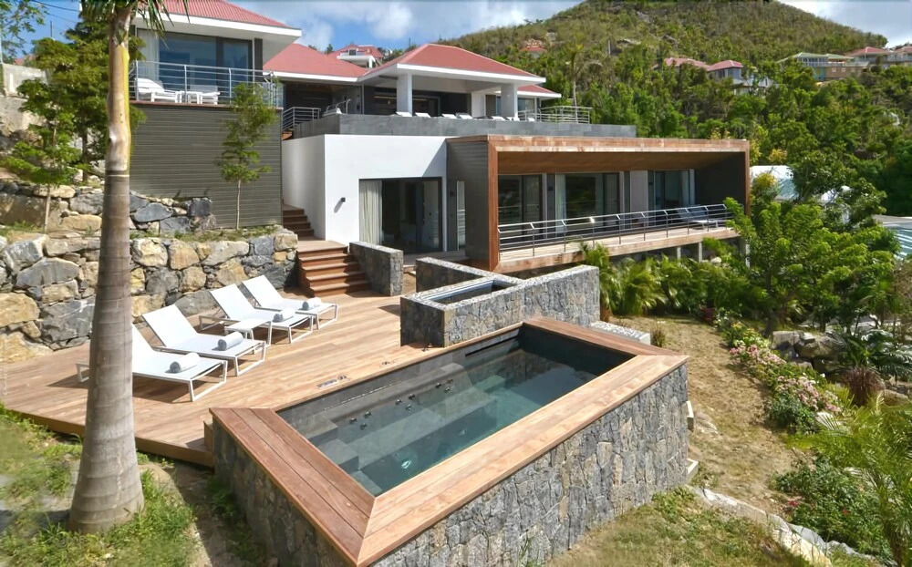 Villa The Source