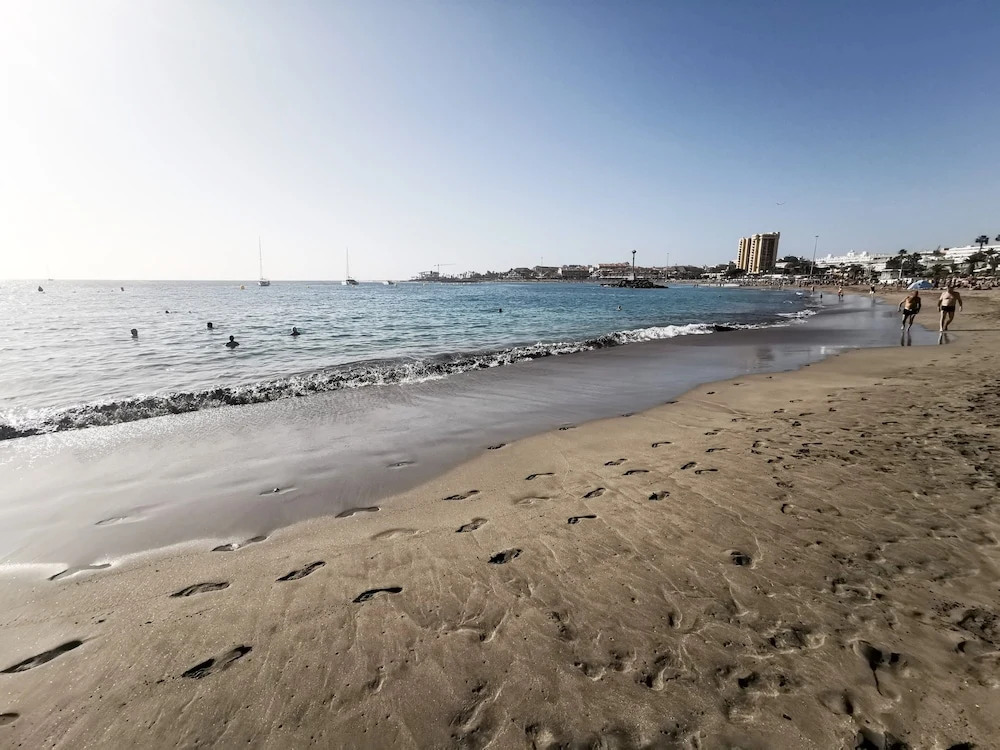 HomeLike Beautiful Apartment Los Cristianos Pool & Wifi