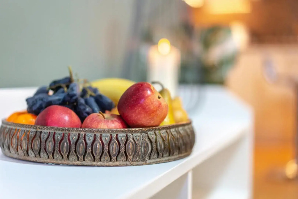 The Coach House Roath - Short Let Cardiff - DYZYN Living - Albany Road