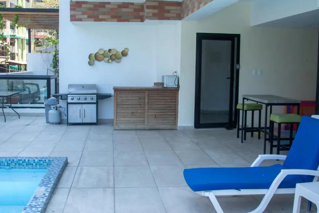 Apartment With Pool and gym in Santo Domingo, Nearby Downtown, Balcony