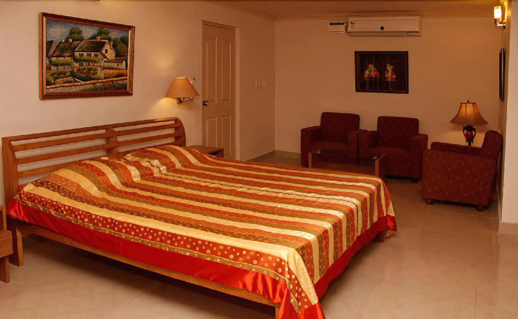 Gemini Inn