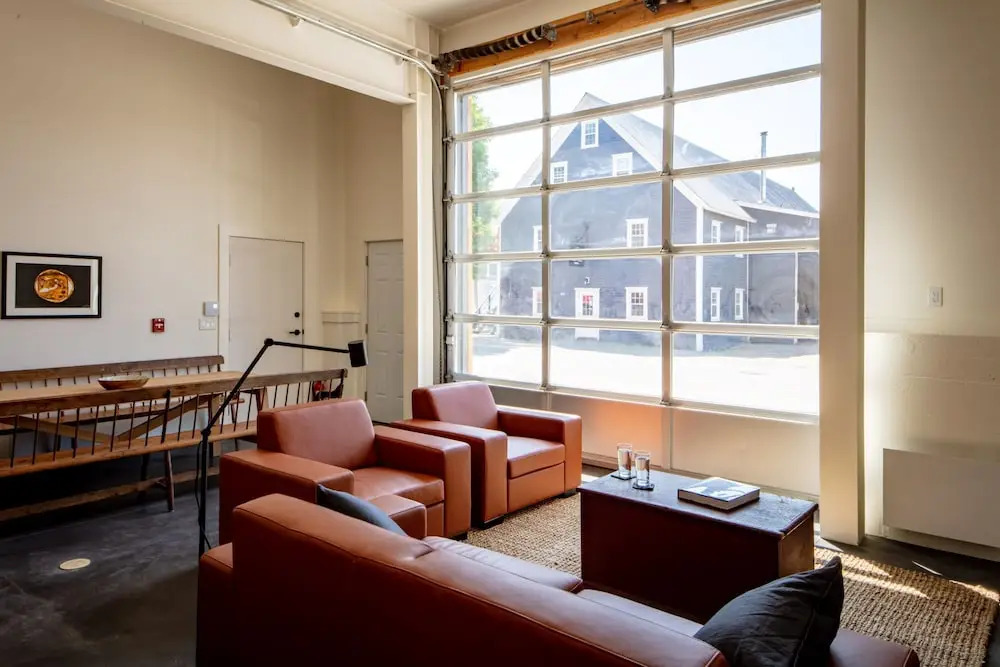 B2 Lofts