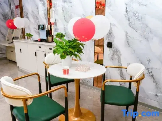 Shangyi Smart Hotel